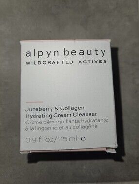 NWT Alpyn Beauty Juneberry and Collagen Hydrating Cream Cleanser